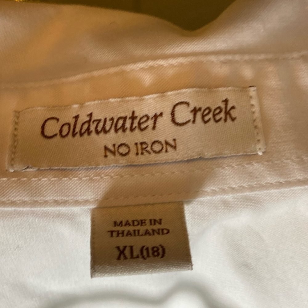 Coldwater Creek White Embroidered Button-Up Shirt - Picture 2 of 7
